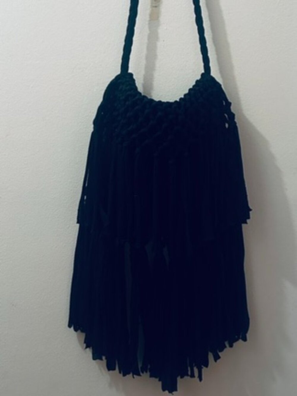 Free People Summer Sparks Black Bohemian-Style Macrame Fringe Crossbody Bag NEW